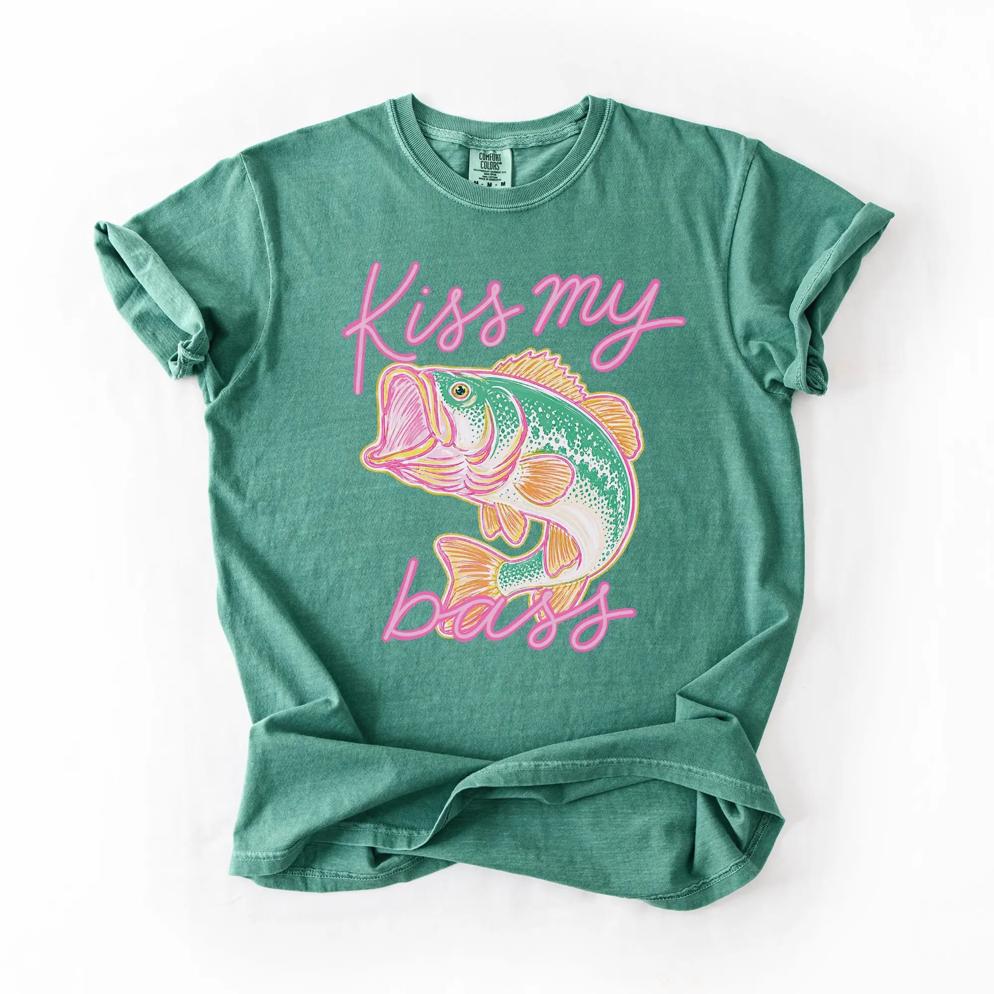 Preppy "Kiss My Bass" Graphic T-Shirt, Retro Bass Fishing Beach Tee for Women, Cute Lake Life Summer Shirt