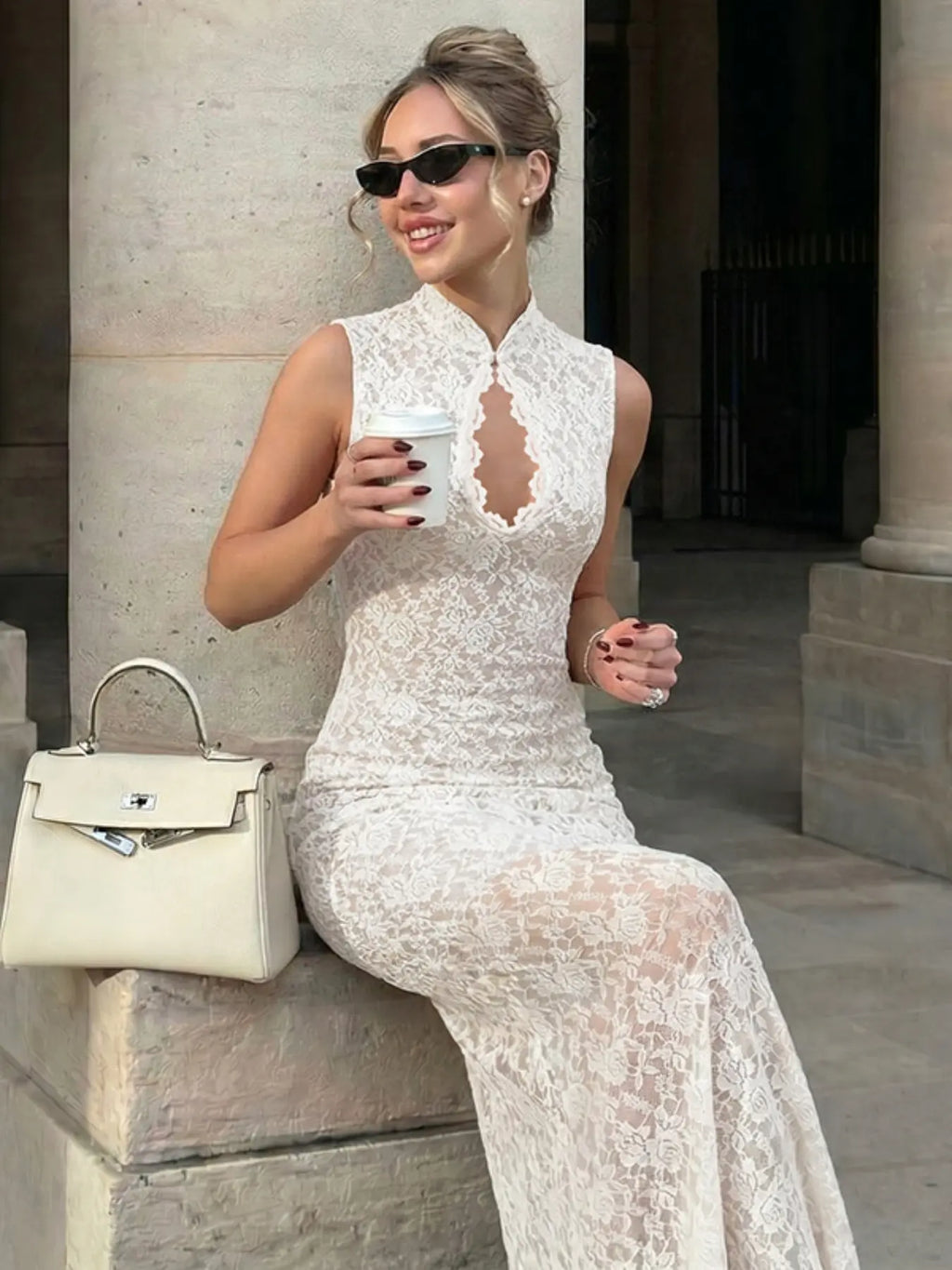 Women's Lace Floral Cutout Bodycon Maxi Dress, Sleeveless High Neck Slit Evening Dress for Party, Date & Formal Events