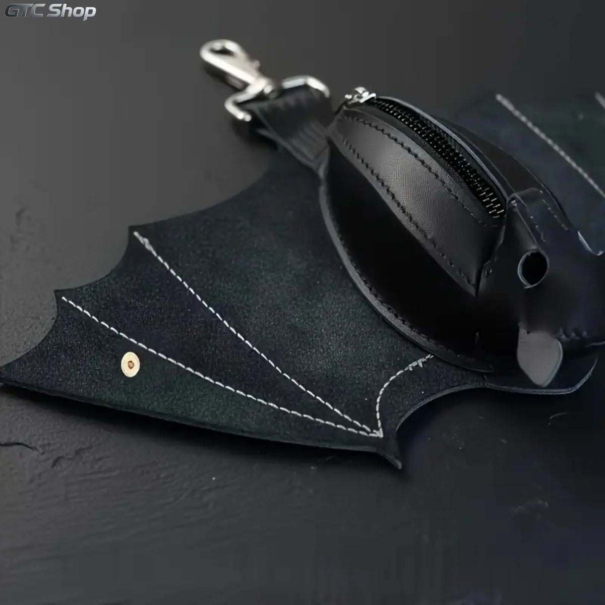 Gothic Bat-Shaped Crossbody Bag with Detachable Strap