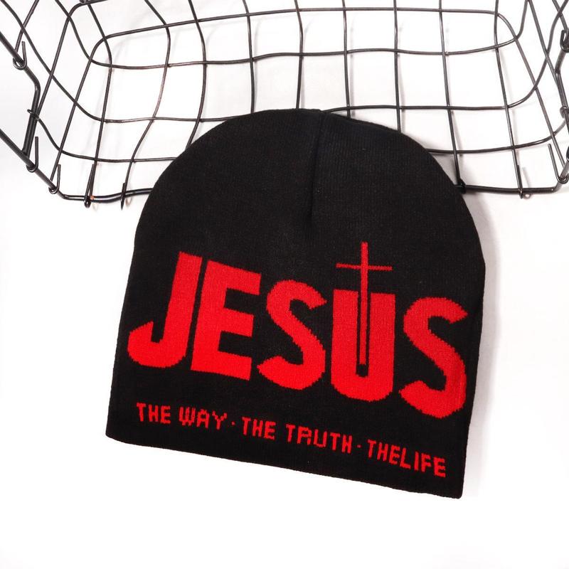 Unisex Y2K Letter Jacquard Cross & Heart Knit Beanie