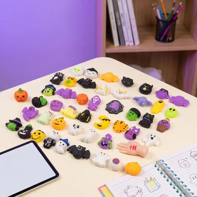 30/60/90-Pack Halloween Squishy Toys with Pumpkin, Ghost & Bat Shapes for Party Favors & Classroom Rewards