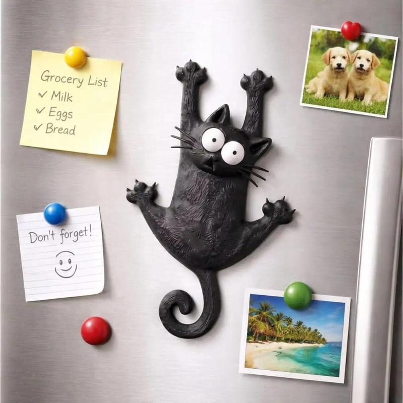 “Hang in There” Magnetic Cat Luggage & Bag Charm