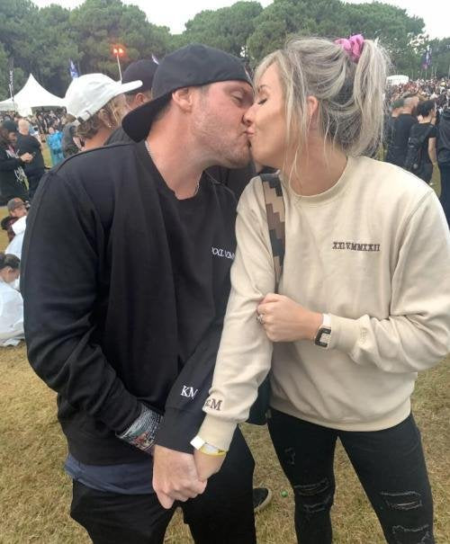 Custom Roman Numeral Date Couple's Hooide💕Sweatshirt