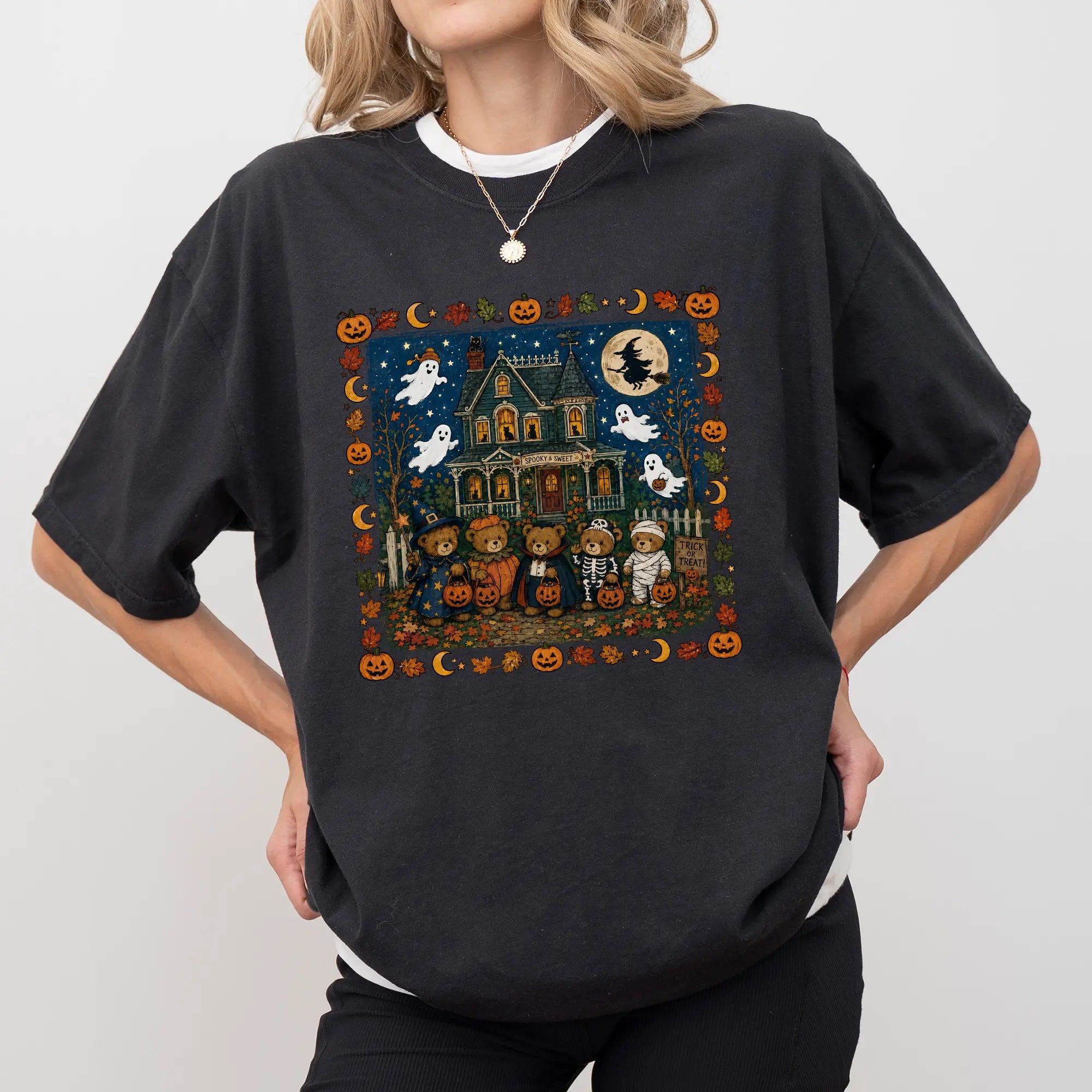ChicCotton Vintage 90s Bears Halloween Comfort Colors Shirt, Trick or Treat Bears T-shirt, Haunted House Graphic Tee, Pumpkin Lover Gift Clothing