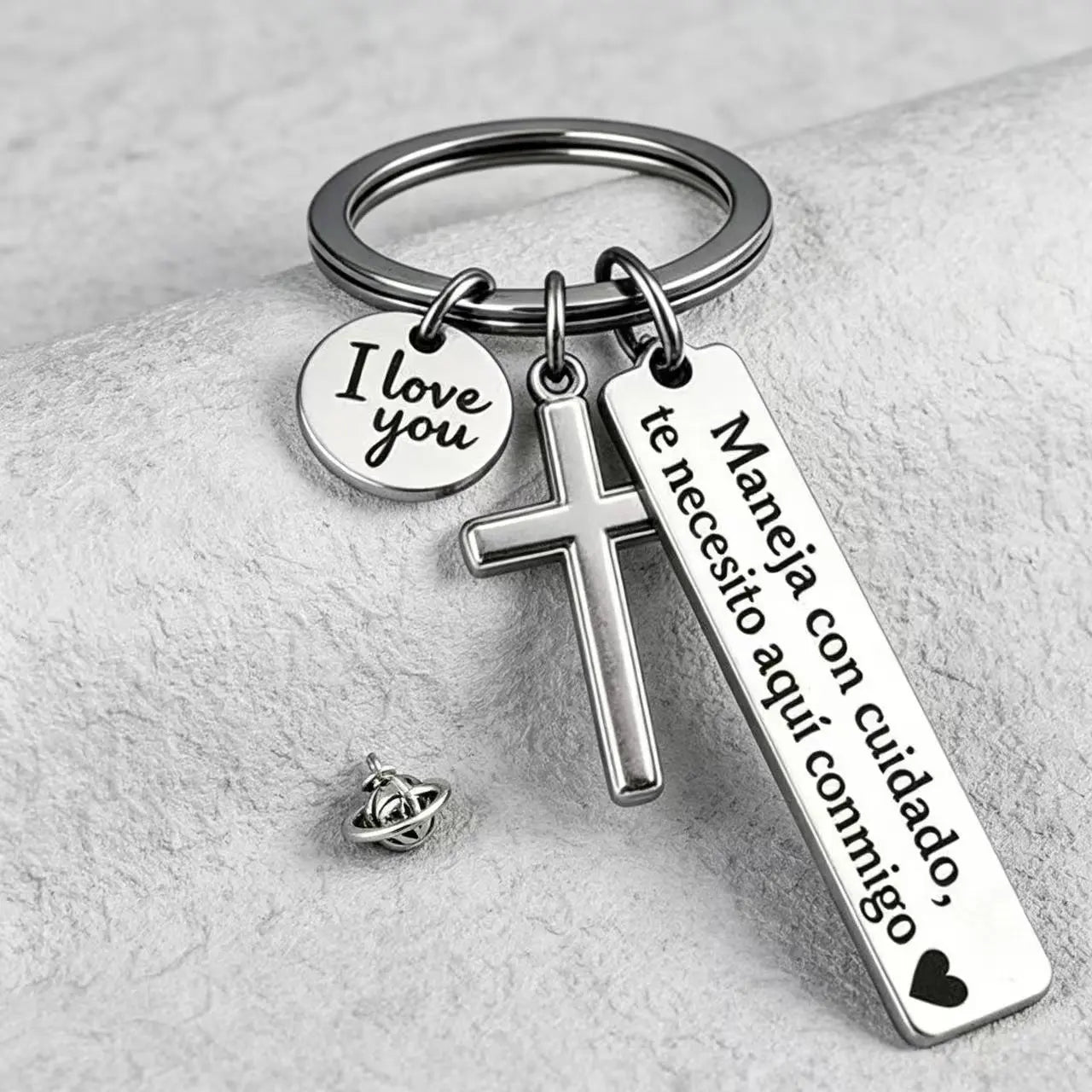 Spanish "Te Necesito Aquí Conmigo" Religious Drive Safe Keyring for Him/Her