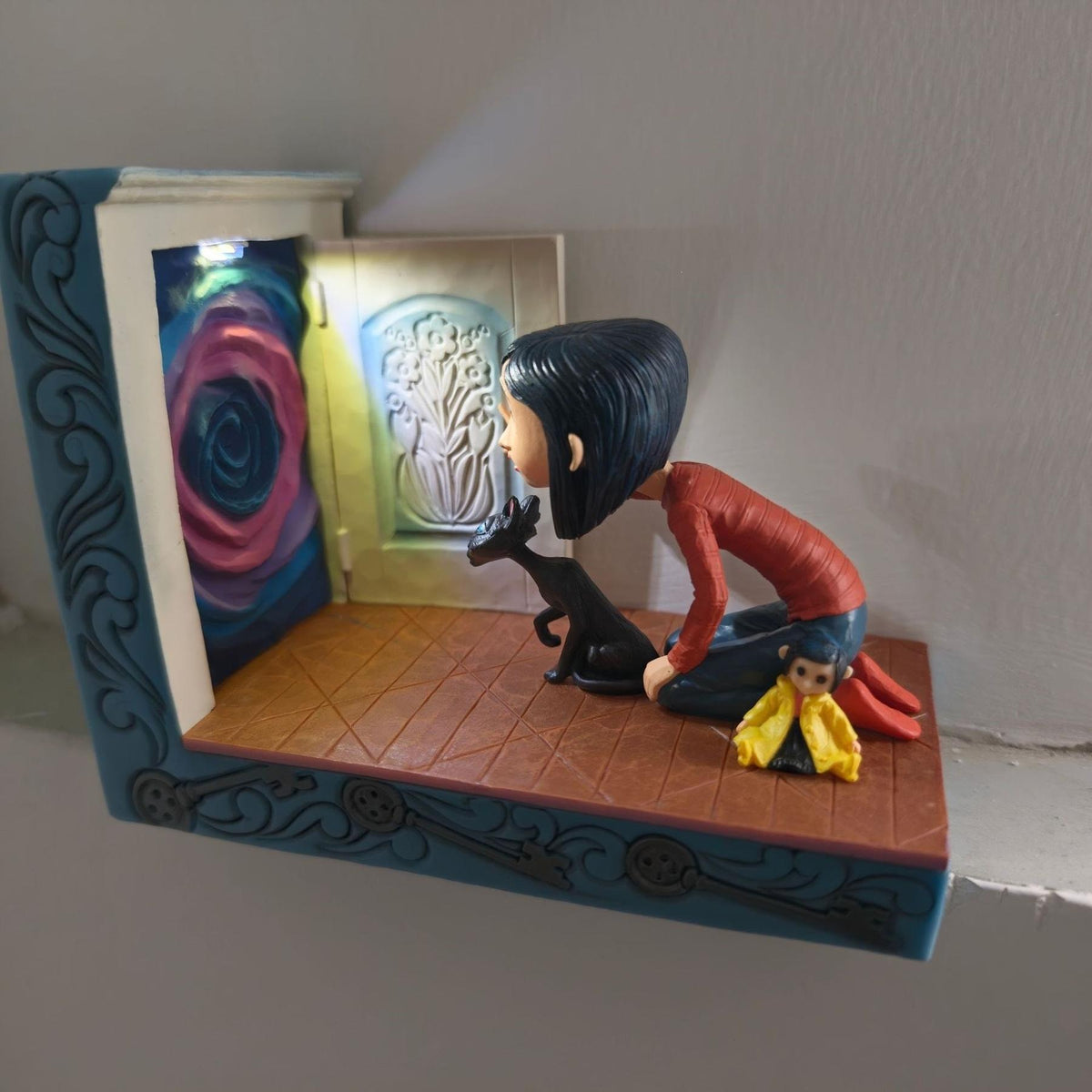 Ghost Mom Doorway Scene Collectible Anime Figurine